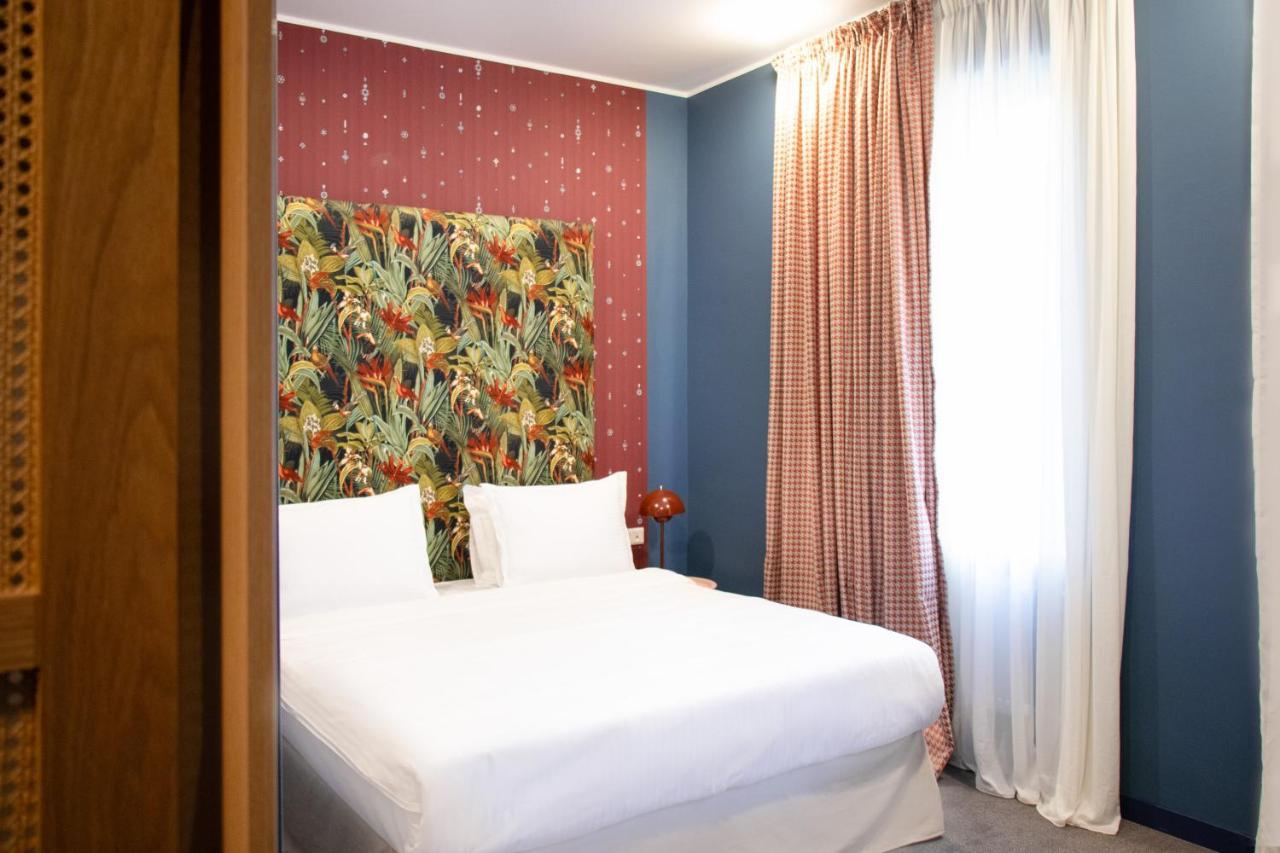Hotel Margot Sololaki Tbilisi Esterno foto