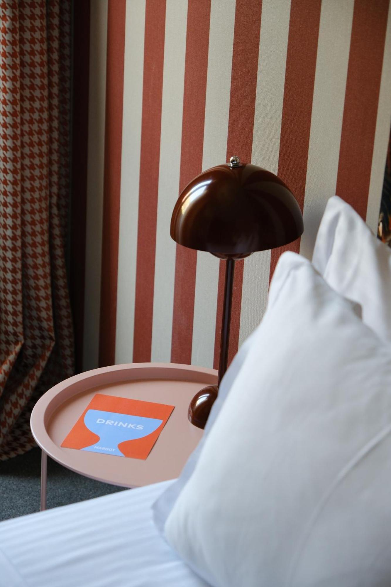 Hotel Margot Sololaki Tbilisi Esterno foto
